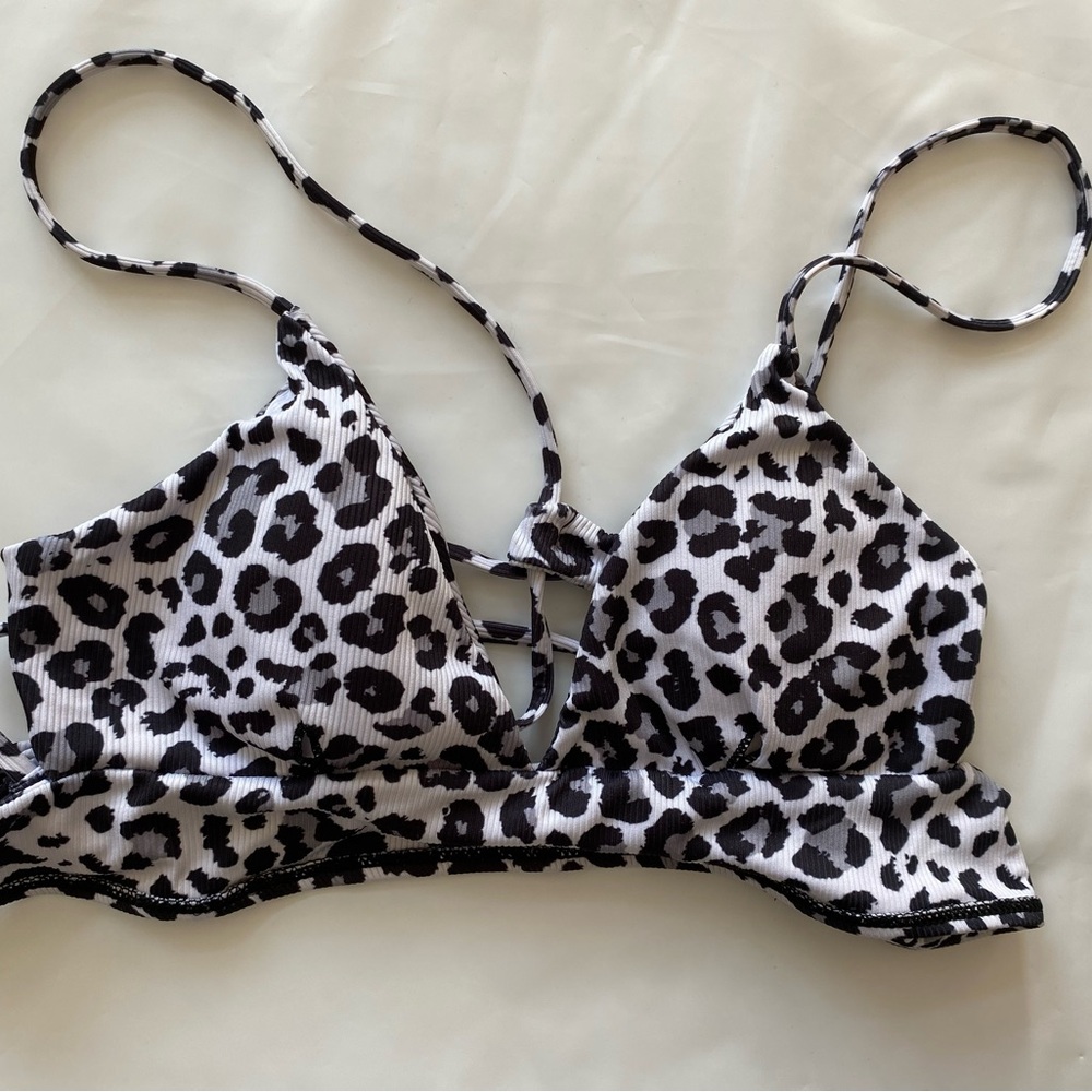 Leopard Print Triangle Bikini Top - Black & White